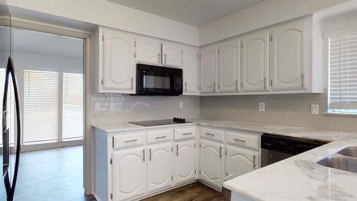 112 Trellis Pl #2116 - Photo 3 of 10
