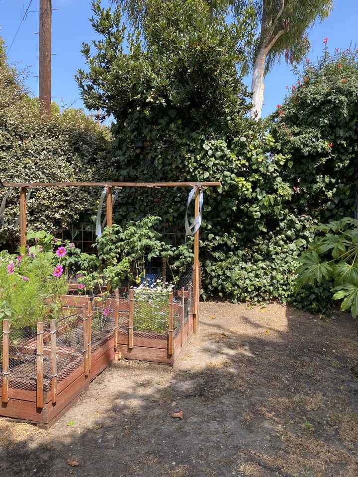 1160 Garfield Avenue - Photo 2 of 20