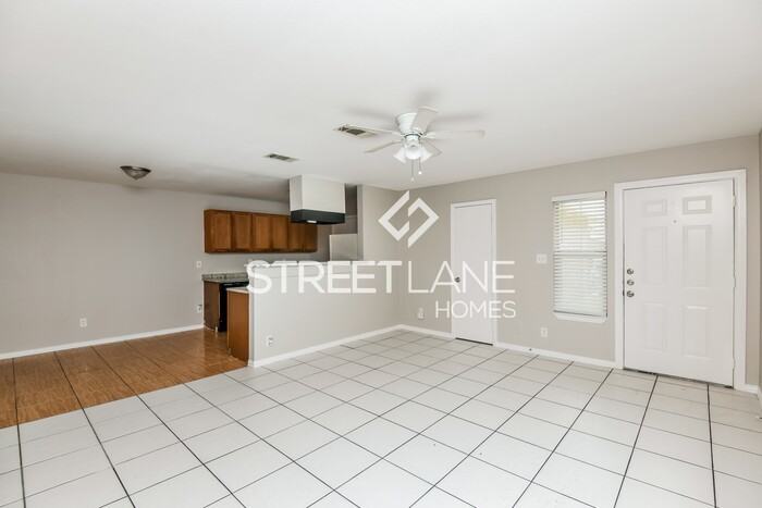 1802 San Rafael St - Photo 3 of 15