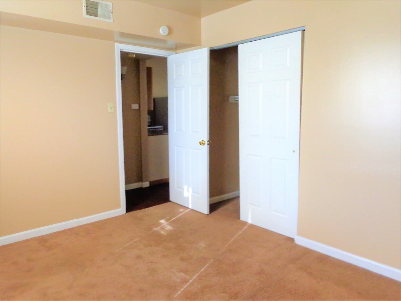 840 Dawnview Ct #840 - Photo 6 of 19