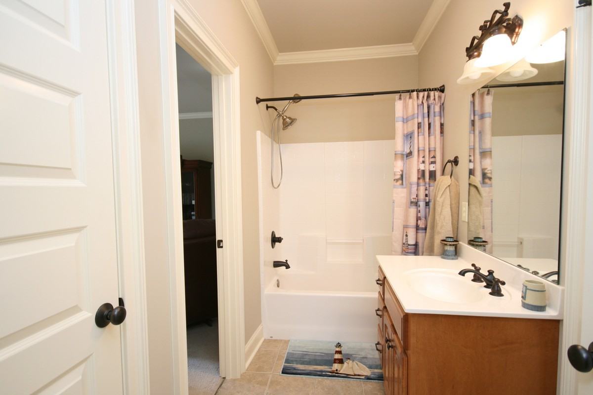 27 Carriage Hl #1 - Photo 7 of 43