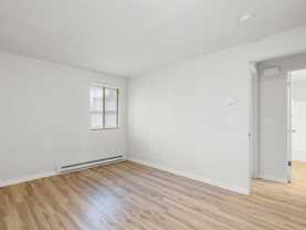 563 S Curtis Rd - Photo 1 of 1