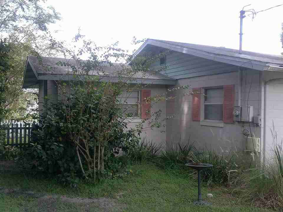 737 Lake Martha Drive Northeast - Photo 2 of 8
