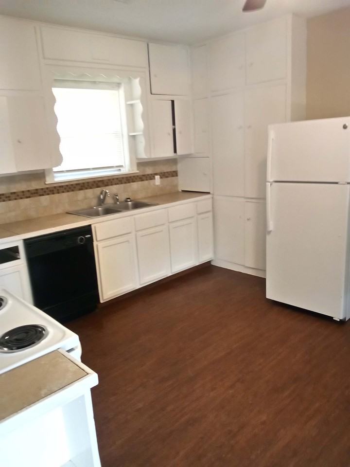 415 S Rio Grande St #1 - Photo 3 of 8