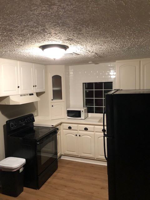 603 E Sevier St #1 - Photo 2 of 14