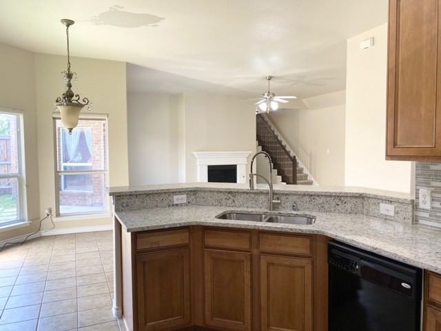 7676 Saint Stephens Sq - Photo 3 of 13