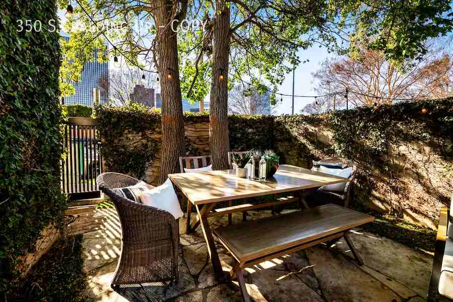 350 S Spalding Dr #COPY