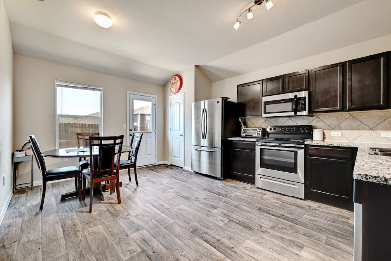 12108 Riprap Dr - Photo 3 of 26