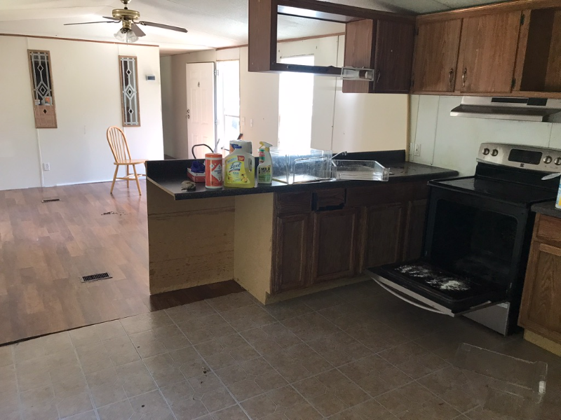 325 Ts Humphrey Rd - Photo 2 of 12