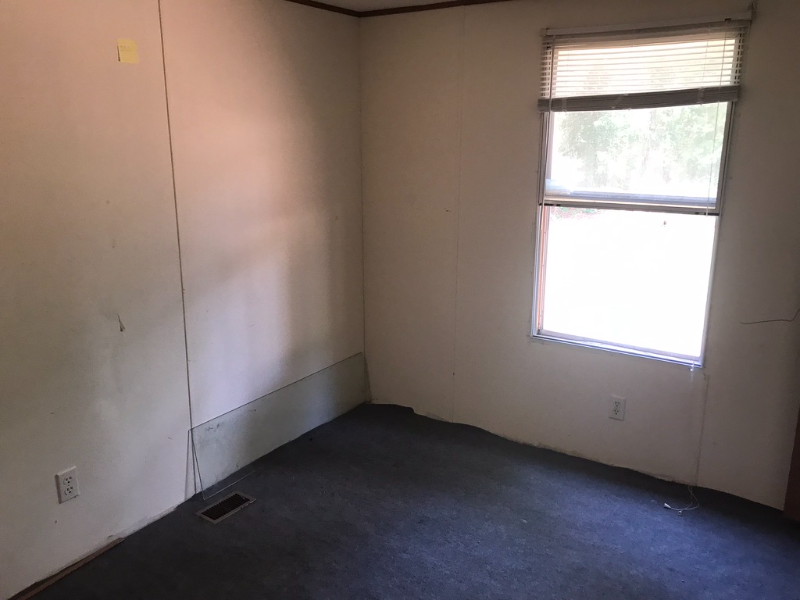 325 Ts Humphrey Rd - Photo 3 of 12