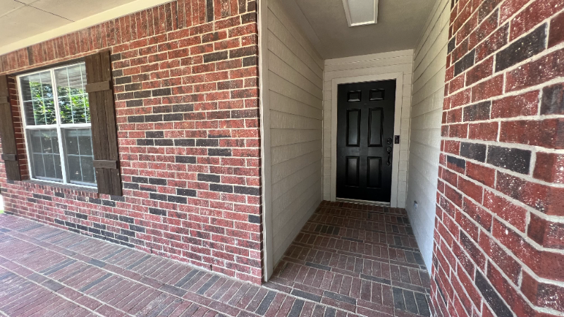 7521 Danridge Rd - Photo 2 of 24
