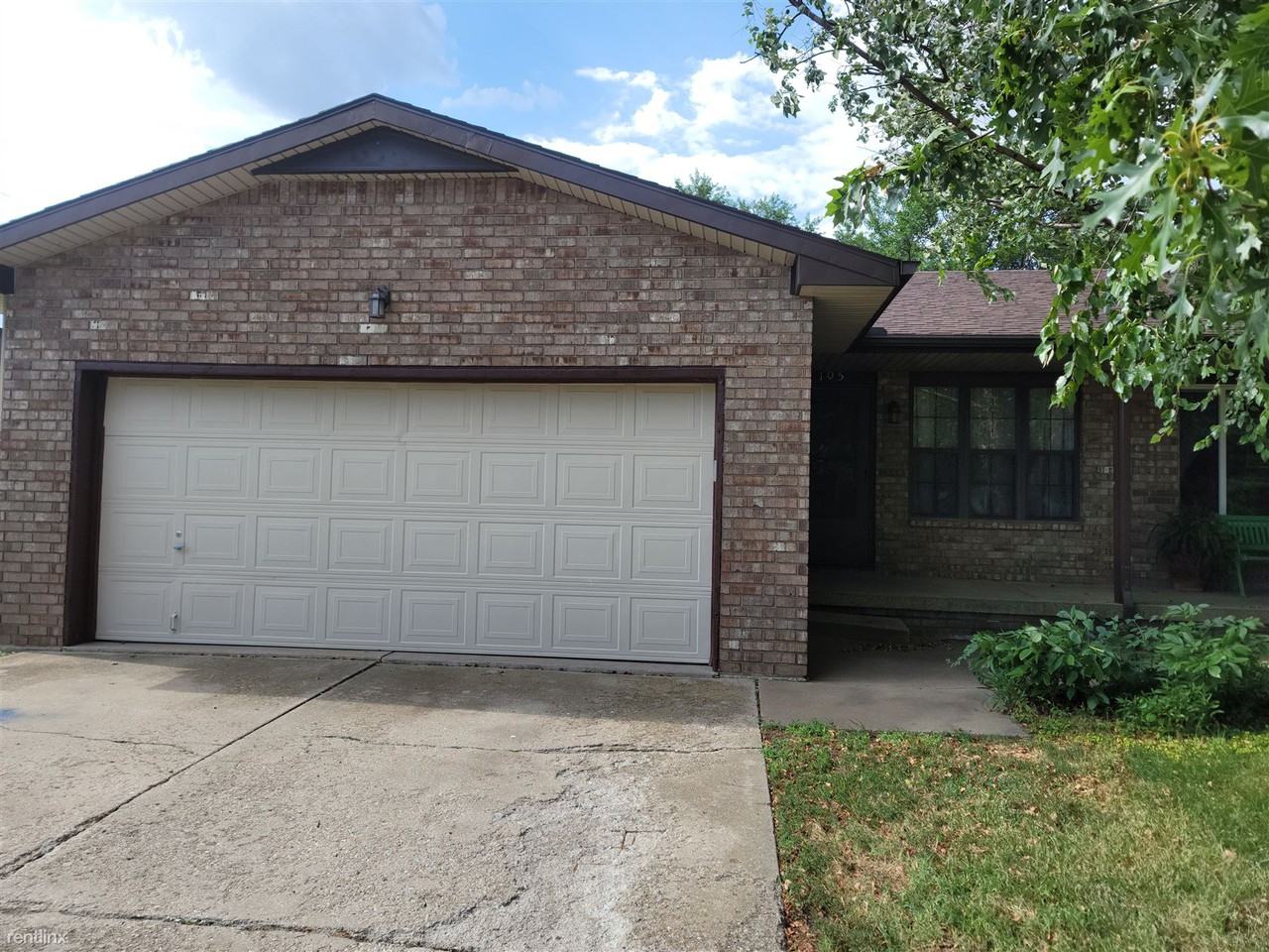 105 Southwind Dr - Photo 2 of 18