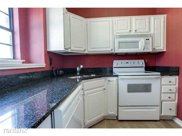 3405 Binkley Ave - Photo 3 of 4