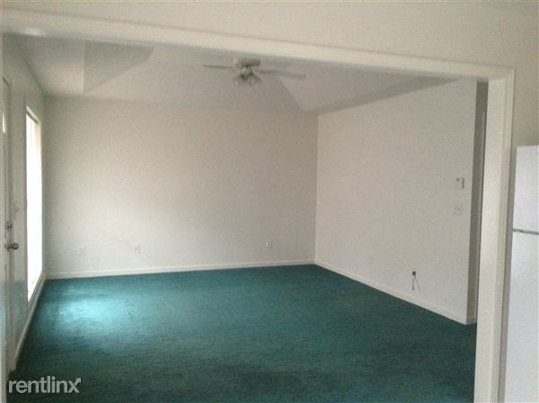 7B Autumn Way - Photo 2 of 4