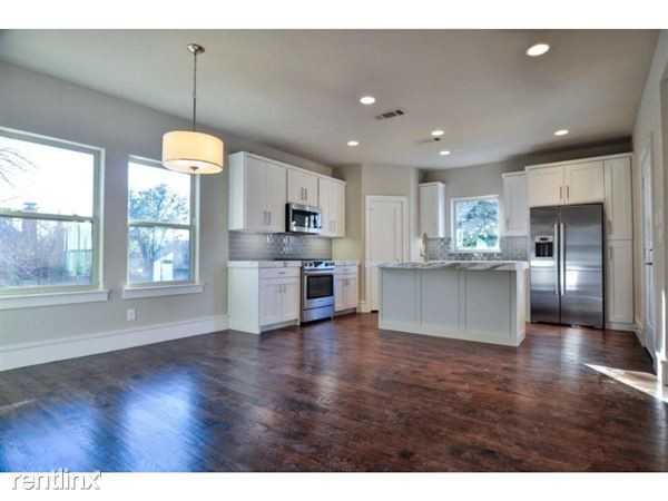 3426 Potomac Ave - Photo 2 of 4