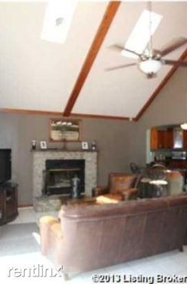 3514 Whippoorwill Rd - Photo 3 of 10