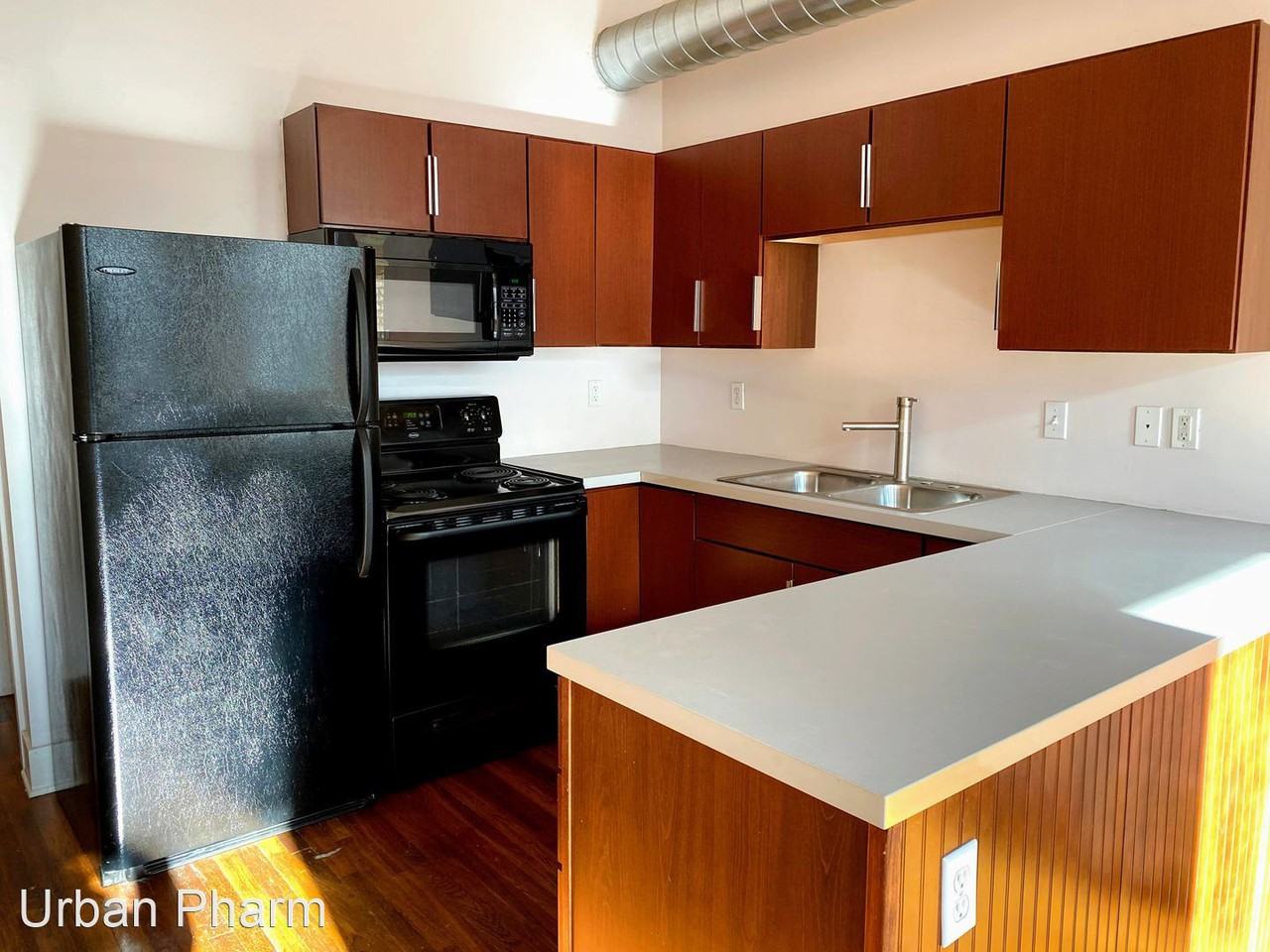 56 Monroe Center St Nw #3 - Photo 3 of 9