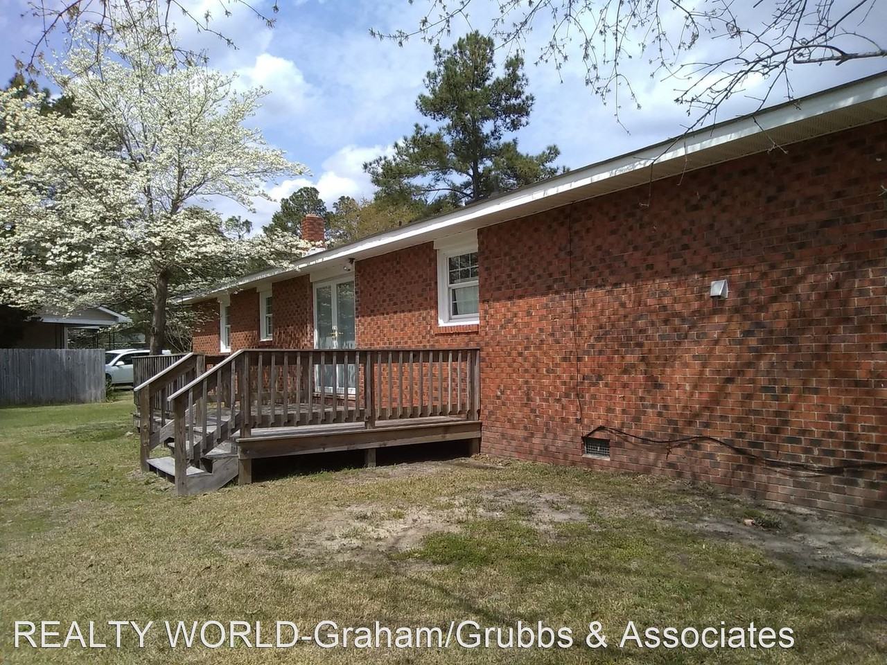 13080 Montclair Dr - Photo 2 of 10