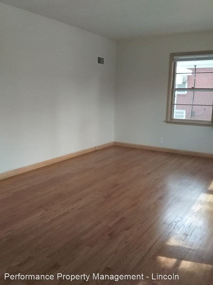 3924 D Street - Photo 2 of 9