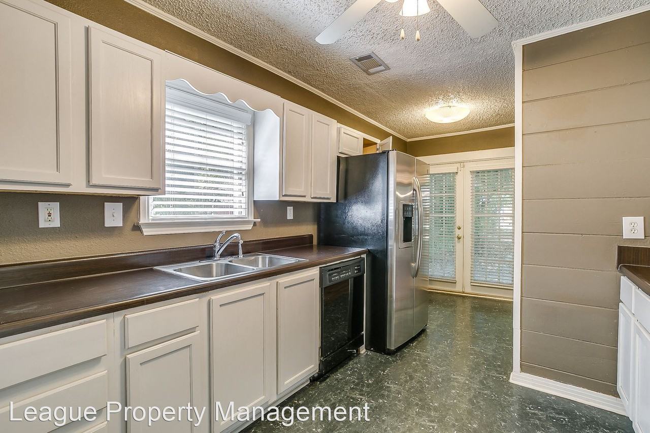 3824 Birchman Ave - Photo 2 of 13
