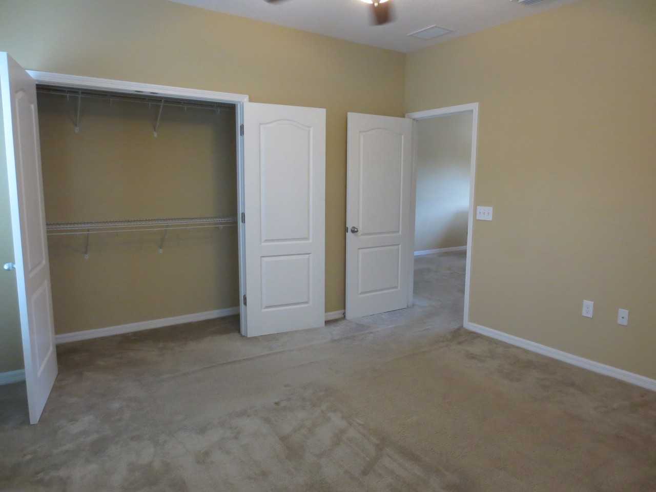 7402 S Fitzgerald St - Photo 7 of 16