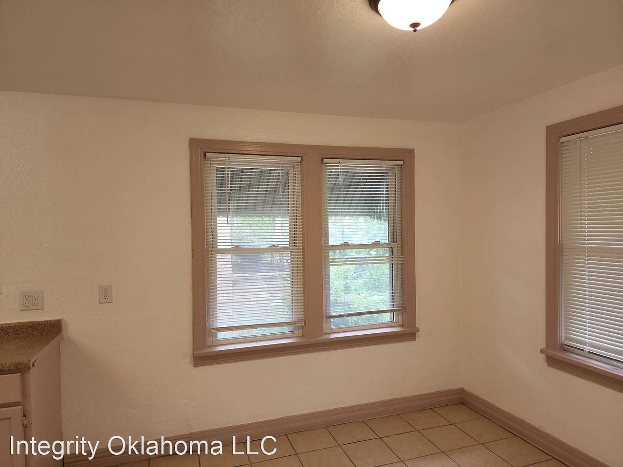 800 Sw 28th St - Photo 2 of 9