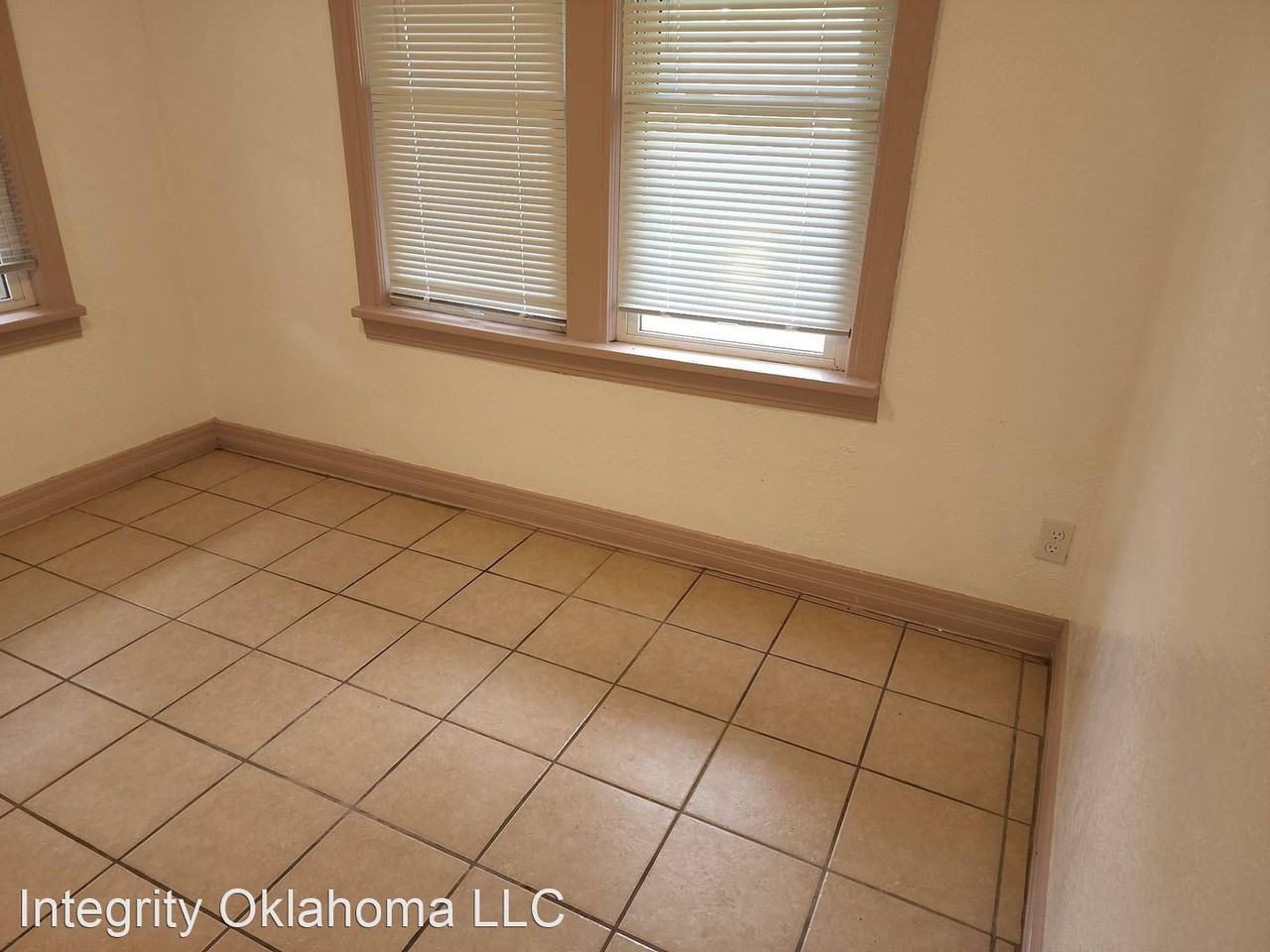 800 Sw 28th St - Photo 3 of 9