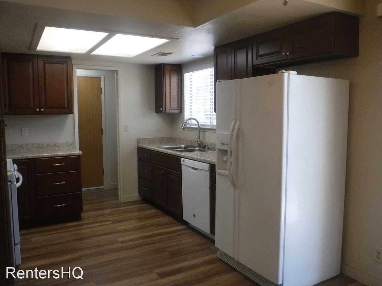 1444 VICTOR AVE - Photo 3 of 17