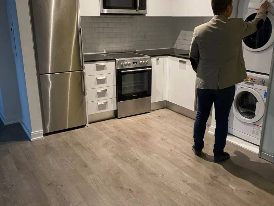 42G Charles St E #410 - Photo 2 of 12