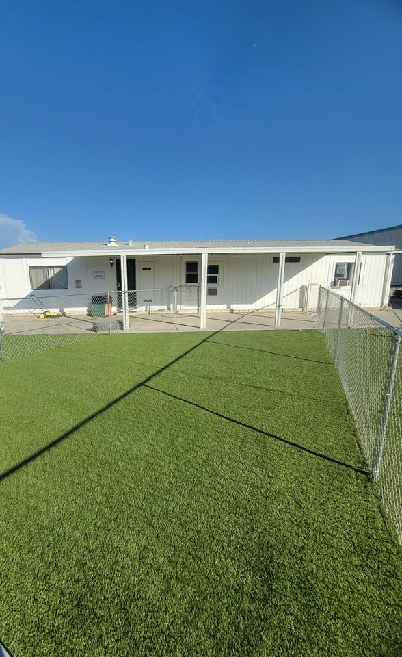 368 Pepperwood St #2