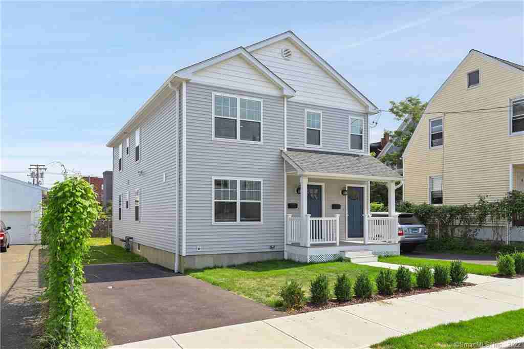 34 Wilson St - Photo 3 of 18