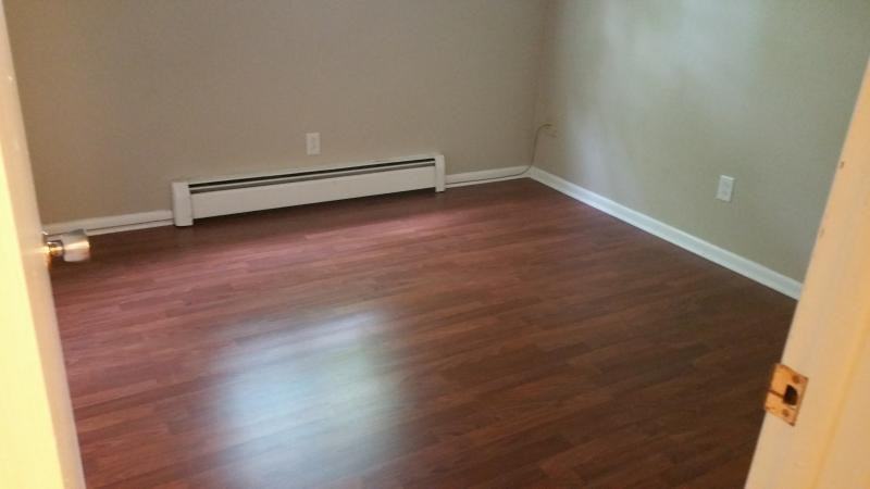 112 W Klubertanz Dr ##Apt - Photo 3 of 14