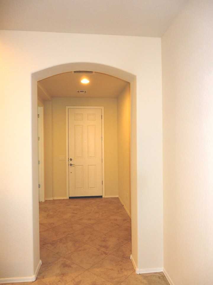 20626 N 260th Ave - Photo 3 of 22