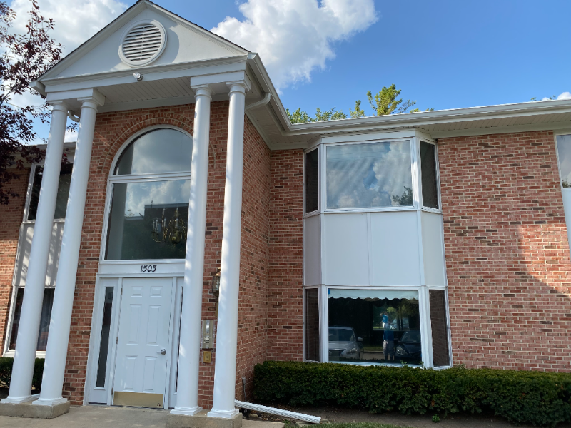 1503 N Milwaukee Ave #2B
