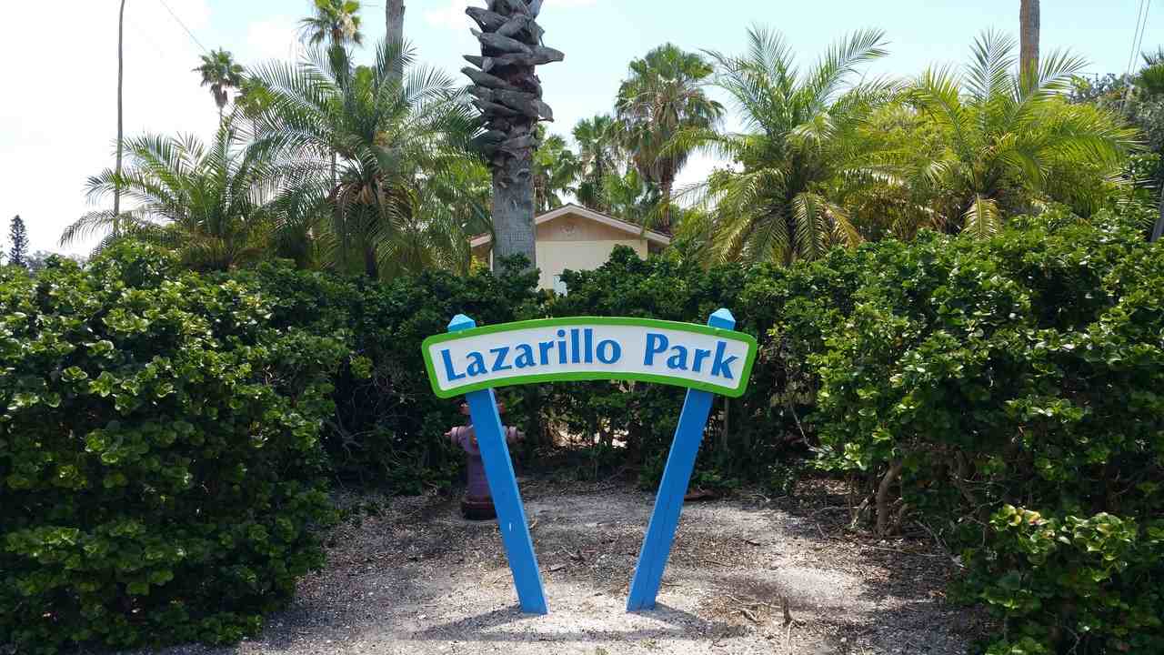 3216 W Debazan Ave - Photo 3 of 3