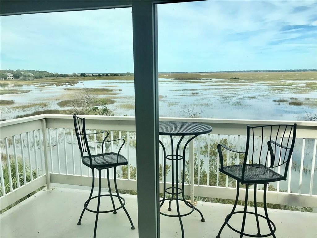 372 Moss Oak Cir - Photo 2 of 44