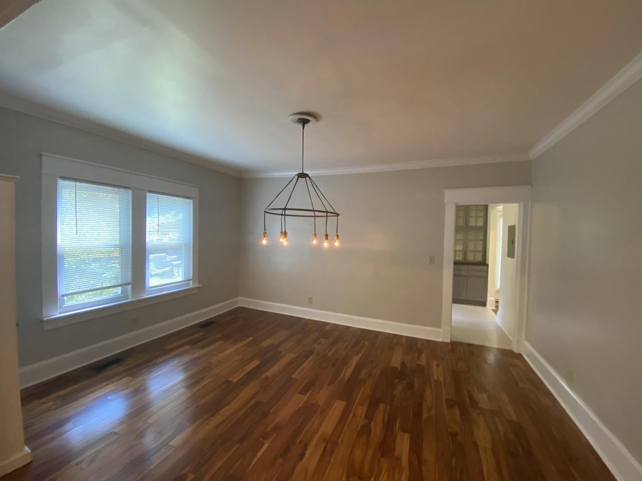 401 Sunset Dr #1 - Photo 3 of 10