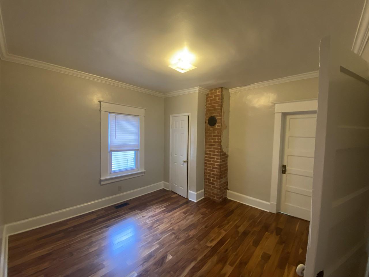 401 Sunset Dr #1 - Photo 4 of 10