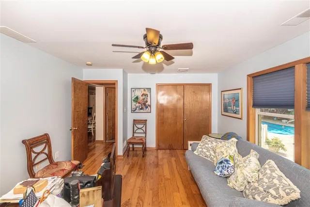 218 Fishing Creek Rd - Photo 2 of 12