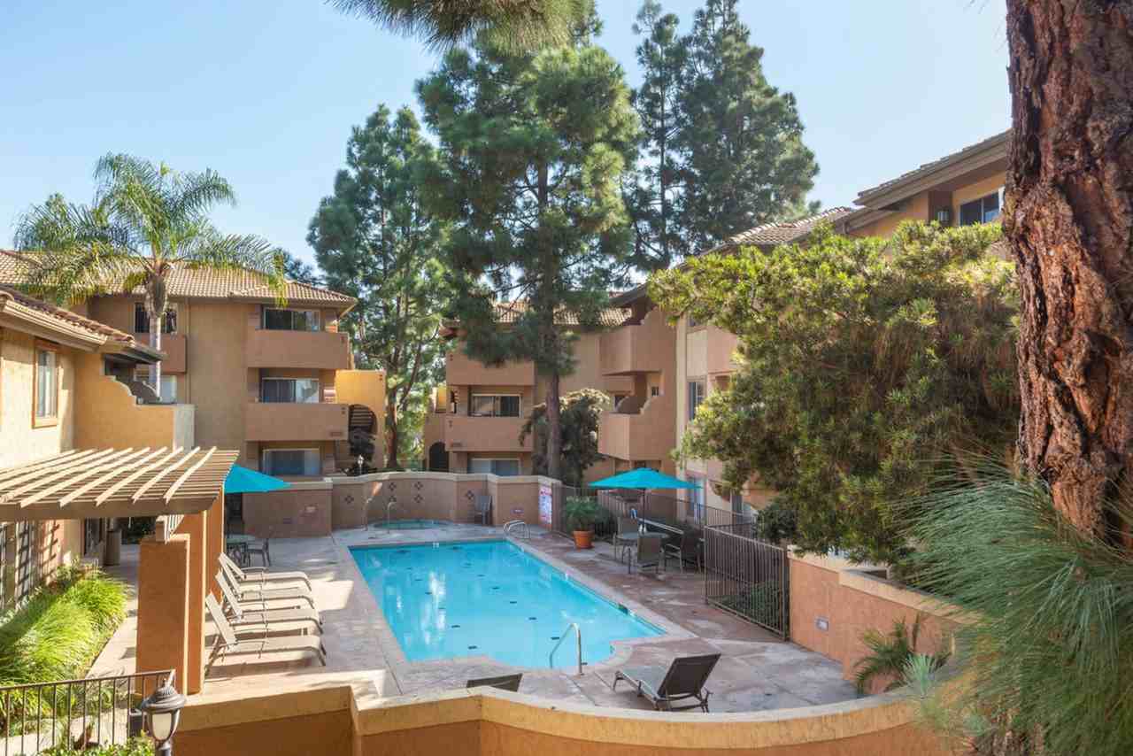 Elan Paseo Vista Apartments 2315 Paseo De Laura, Oceanside, CA 92056