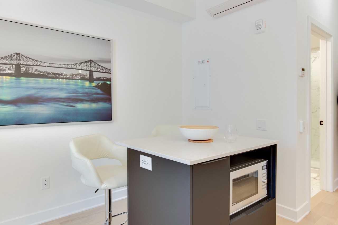 1 Boulevard de Maisonneuve Ouest - Photo 4 of 32