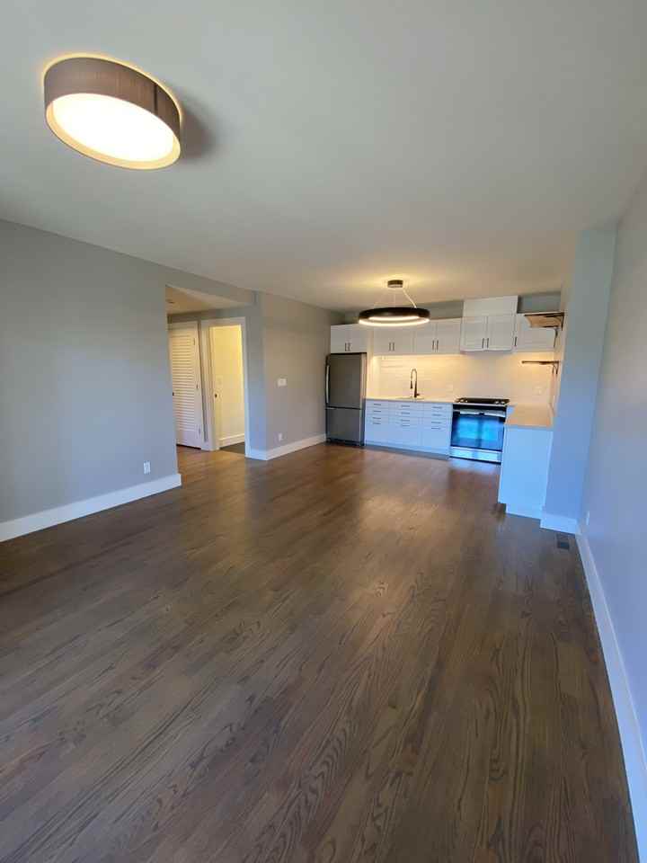 577 Radnor Rd - Photo 3 of 22