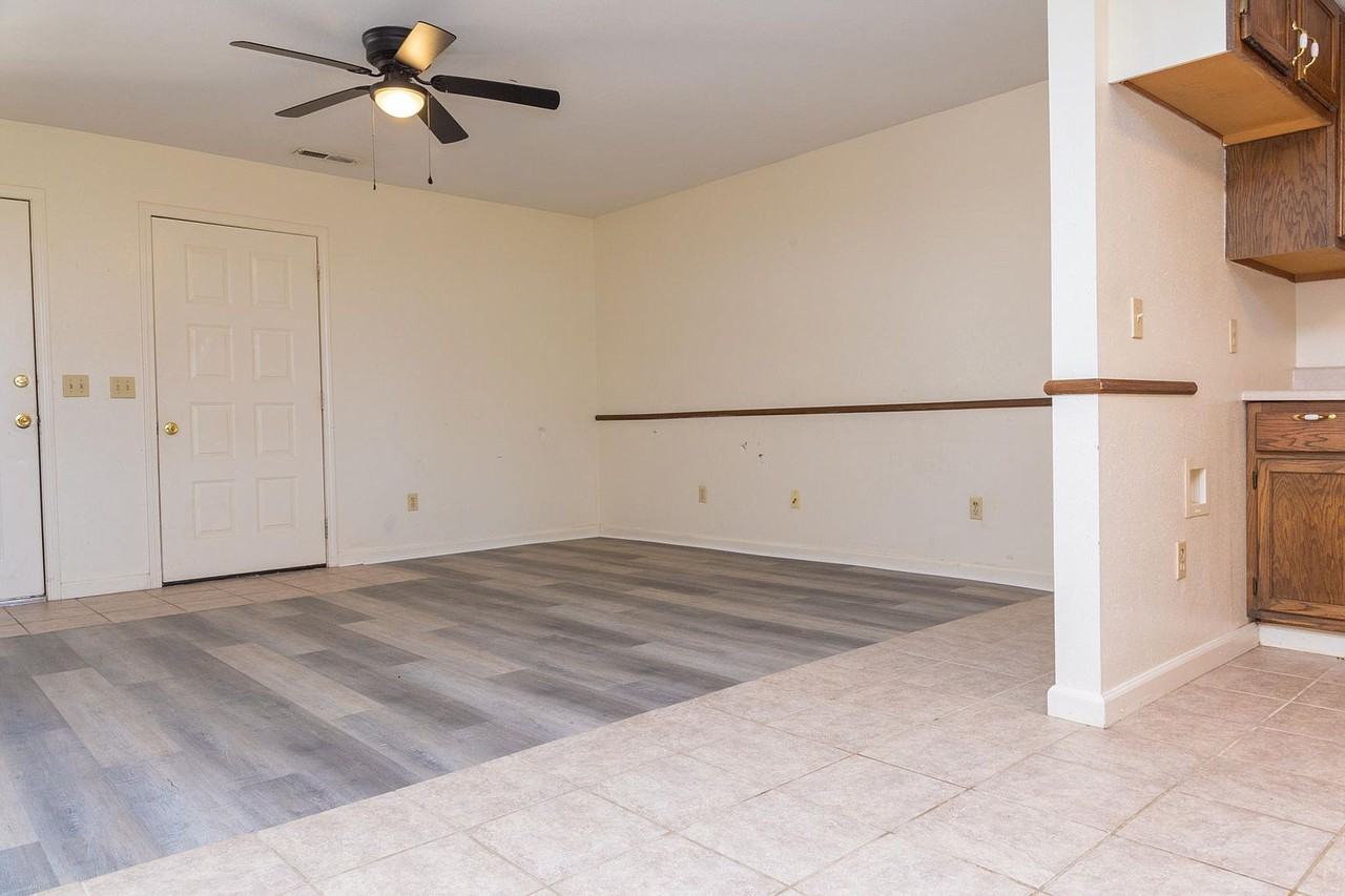 Southern Village - 212 Lumpkin Drive #2 - Photo 3 of 10