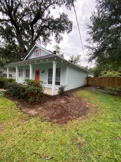 636 Carondelet St - Photo 2 of 22