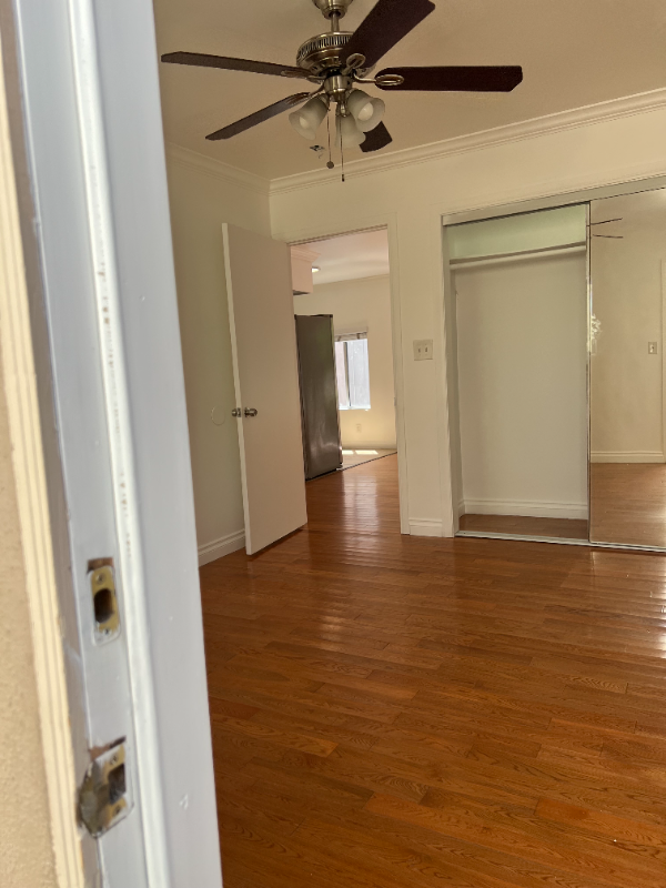 940 N Serrano Ave - Photo 3 of 15