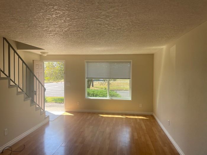 409 Mill St #409 - Photo 2 of 6