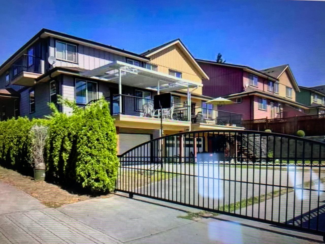 1218 Nanaimo St - Photo 2 of 2