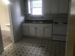 19th Ct #1 - Photo 5 of 7