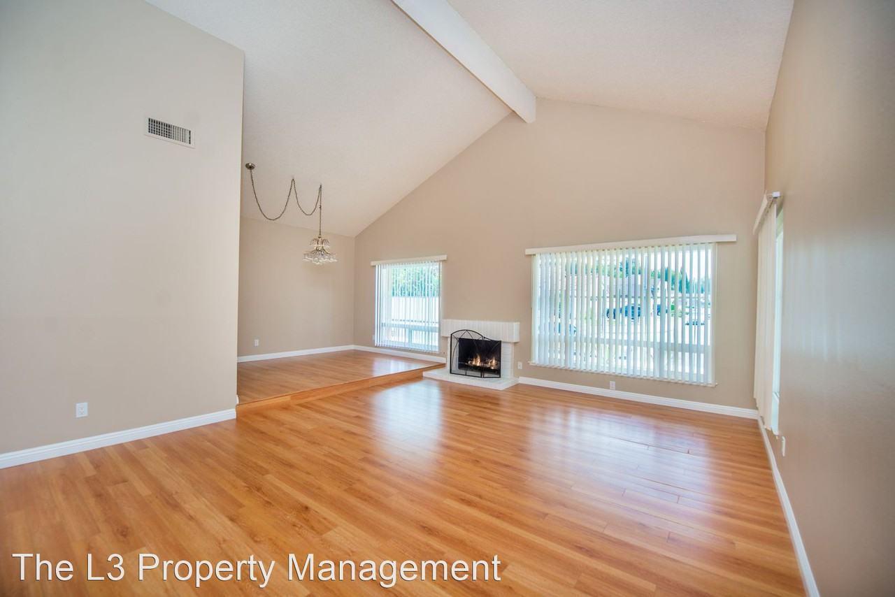 3493 Fuchsia St - Photo 3 of 36