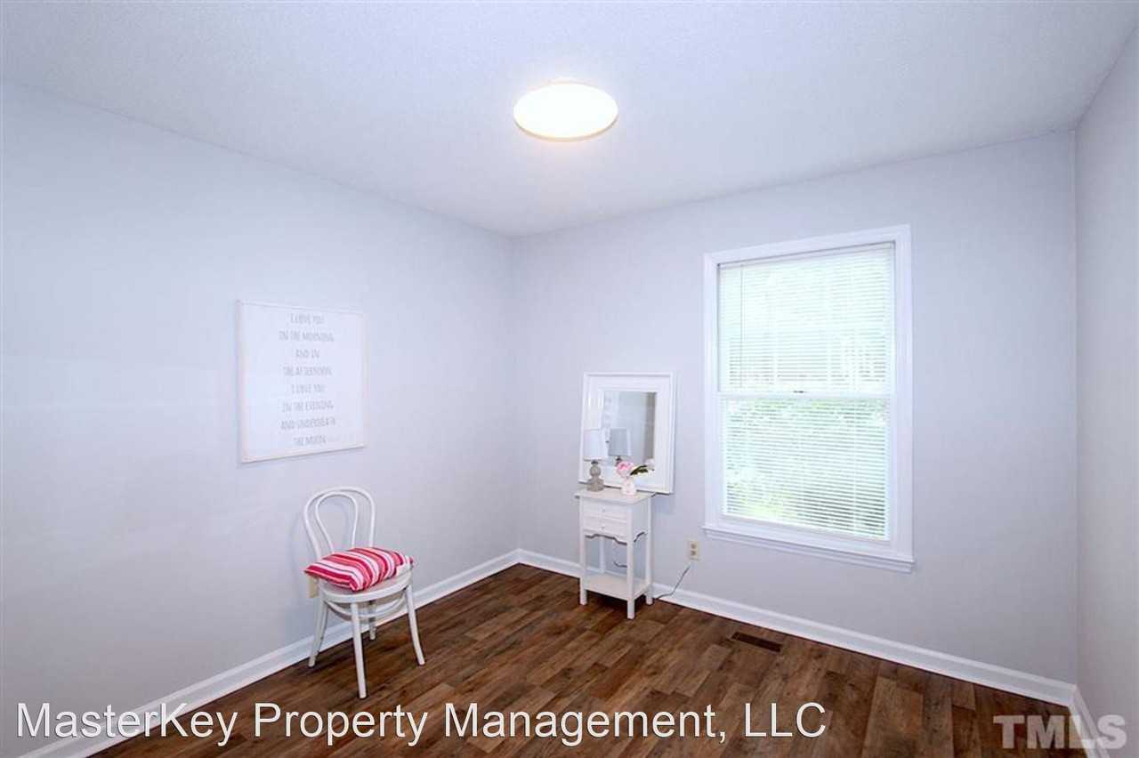 5017 Walton Hill Rd - Photo 2 of 21